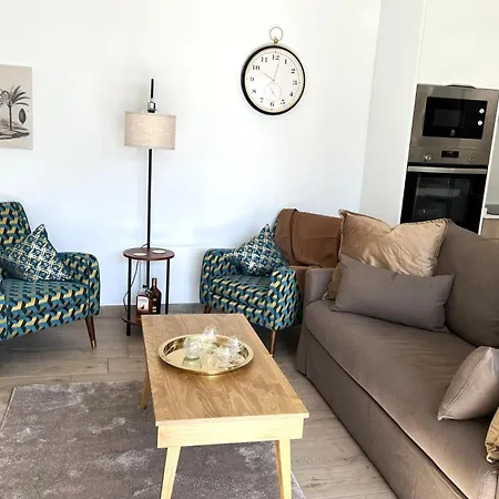 Albir Esmeralda With Balcony - 150 M From The Apartment *